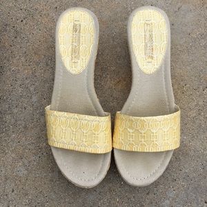 Pretty Nine West wedges